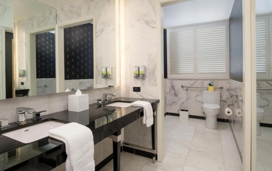 Staypineapple, An Elegant Hotel, Union Square