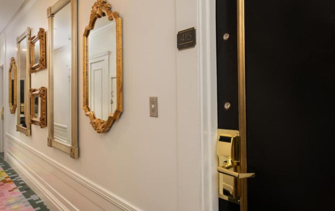 Staypineapple, An Elegant Hotel, Union Square