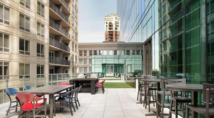 Hilton Garden Inn Chicago Downtown South Loop