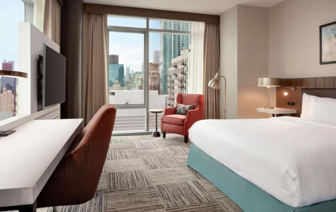 Hilton Garden Inn Chicago Downtown South Loop