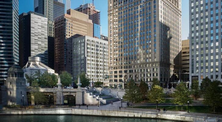 L7 Chicago by LOTTE