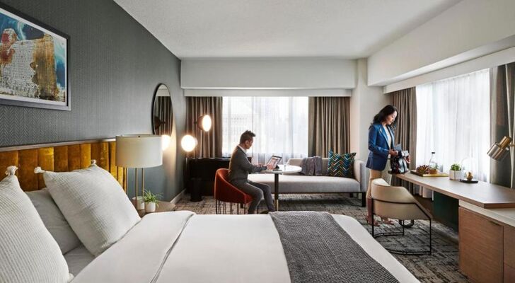 voco Chicago Downtown - Riverwalk by IHG