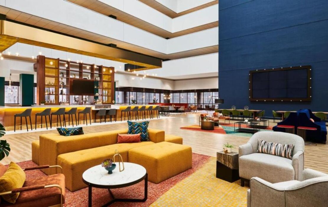 voco Chicago Downtown - Riverwalk by IHG