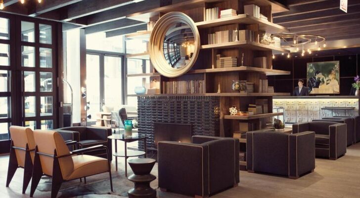 Thompson Chicago, by Hyatt