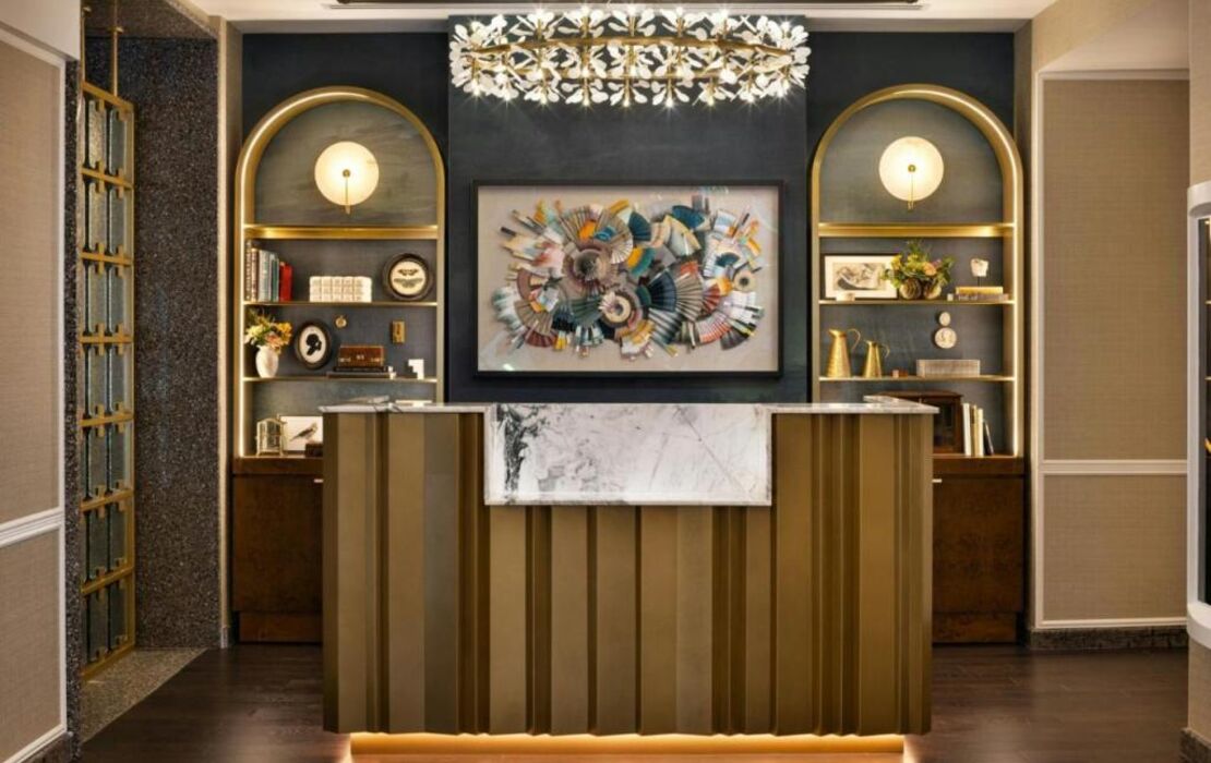 The Talbott, Autograph Collection