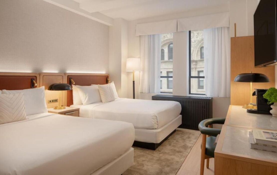 Aura Hotel Times Square