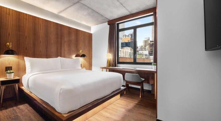 Grayson Hotel