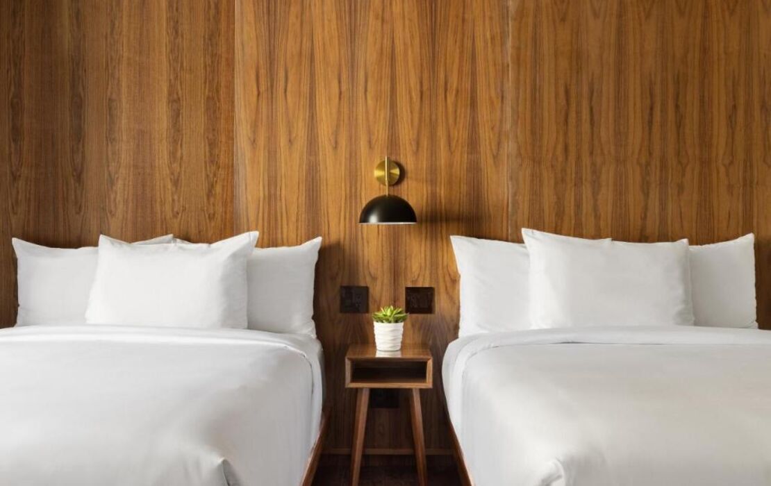 Grayson Hotel