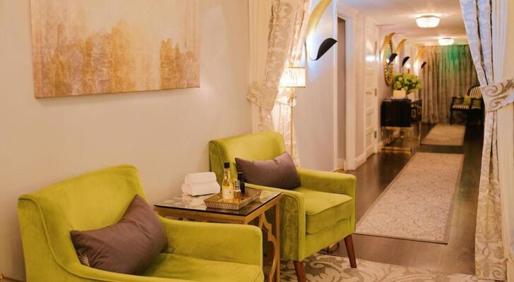 The Oxford Hotel