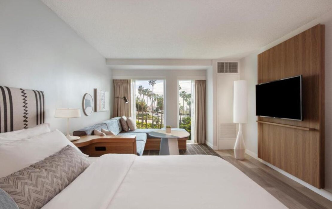 The Pierside Santa Monica