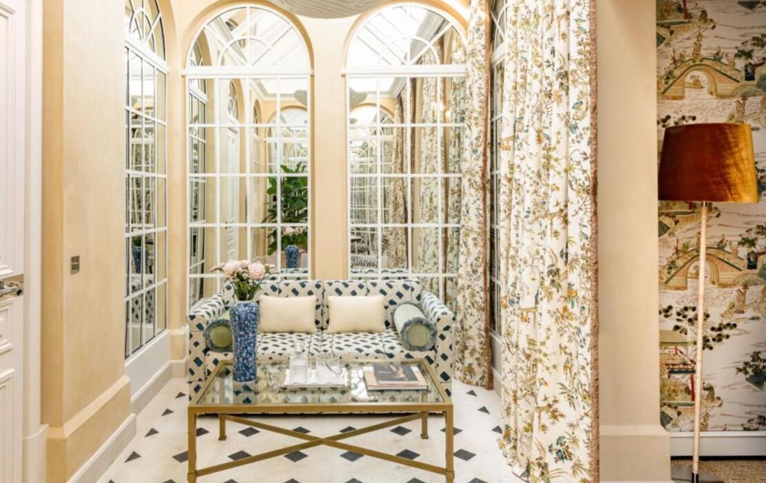 Saint James Paris