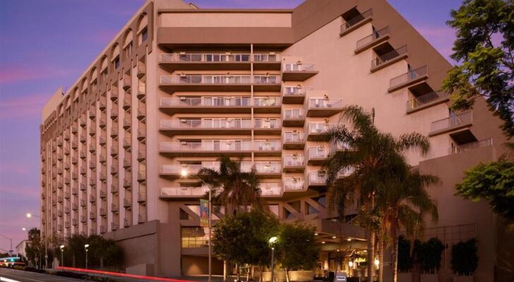 Hyatt Centric Delfina Santa Monica