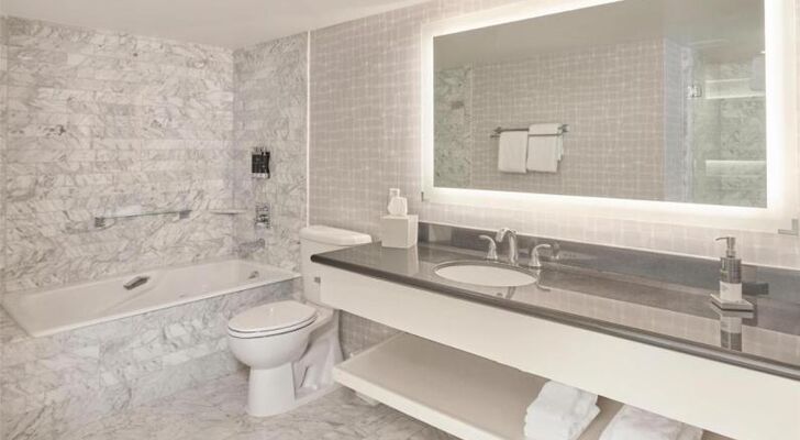 Hyatt Centric Delfina Santa Monica
