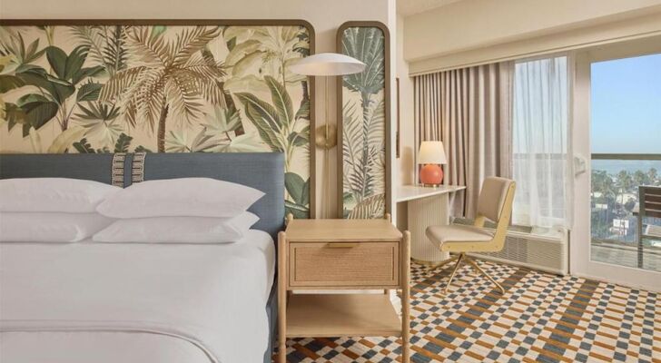 Hyatt Centric Delfina Santa Monica