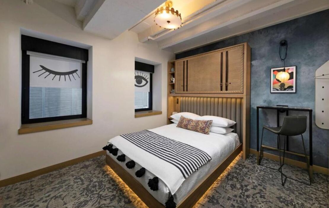 The Wayfarer Downtown LA, Tapestry Collection by Hilton