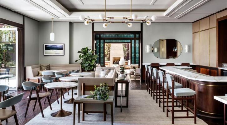 Ambrose Hotel