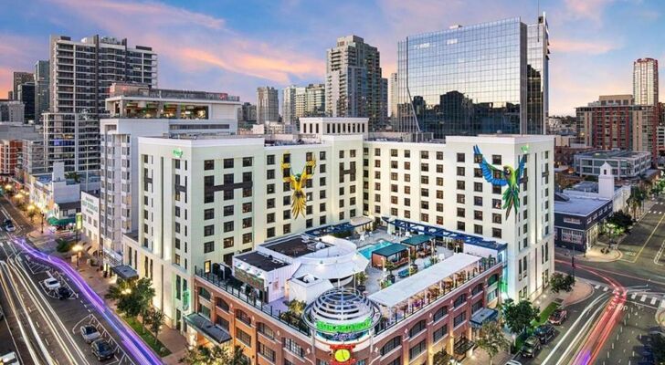 Margaritaville Hotel San Diego Gaslamp Quarter