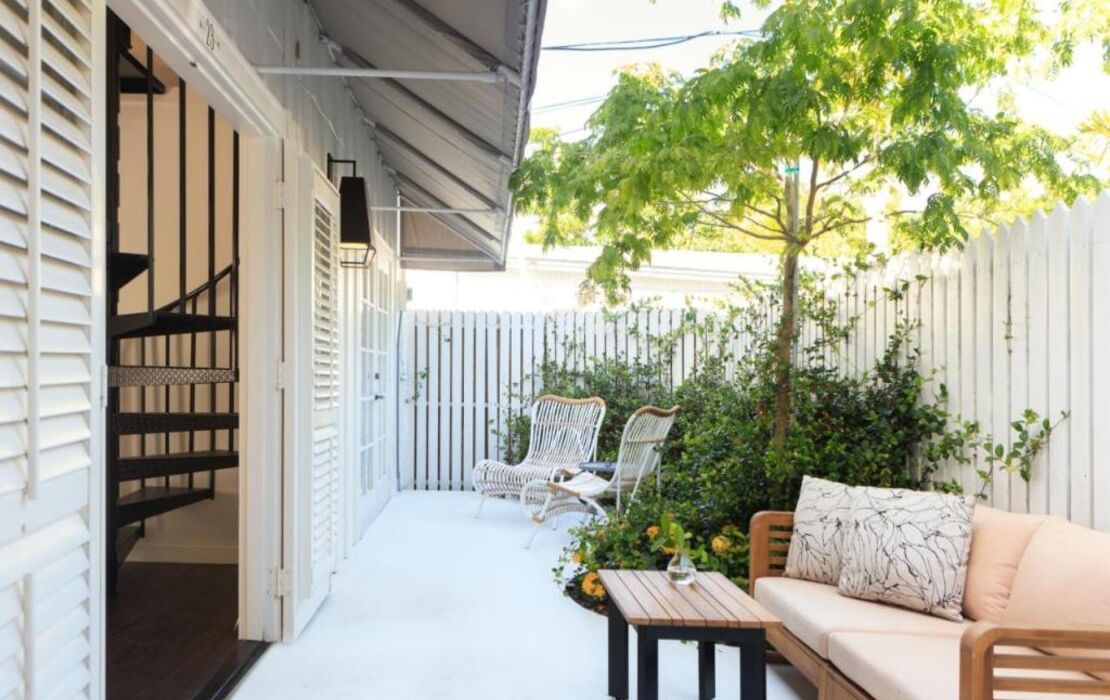 Ella's Cottages - Key West Historic Inns