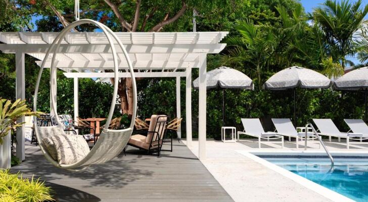Ella's Cottages - Key West Historic Inns