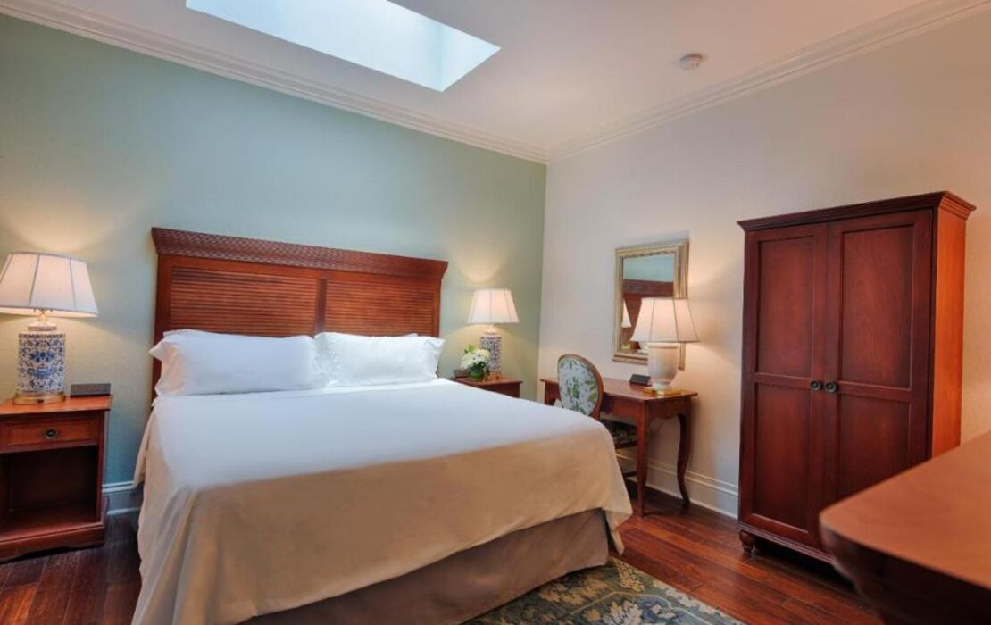 voco St James Hotel by IHG