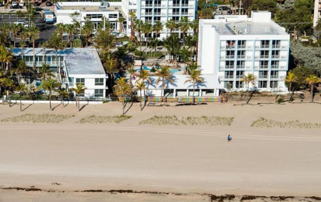 Plunge Beach Resort