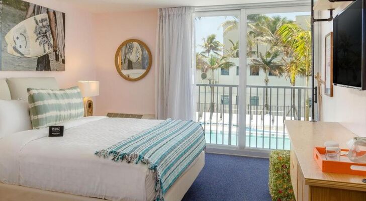 Plunge Beach Resort