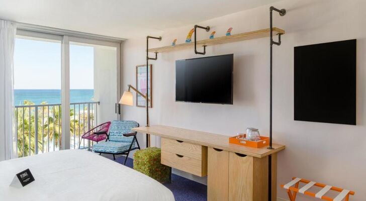 Plunge Beach Resort