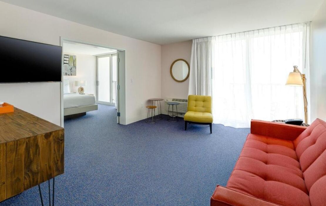 Plunge Beach Resort