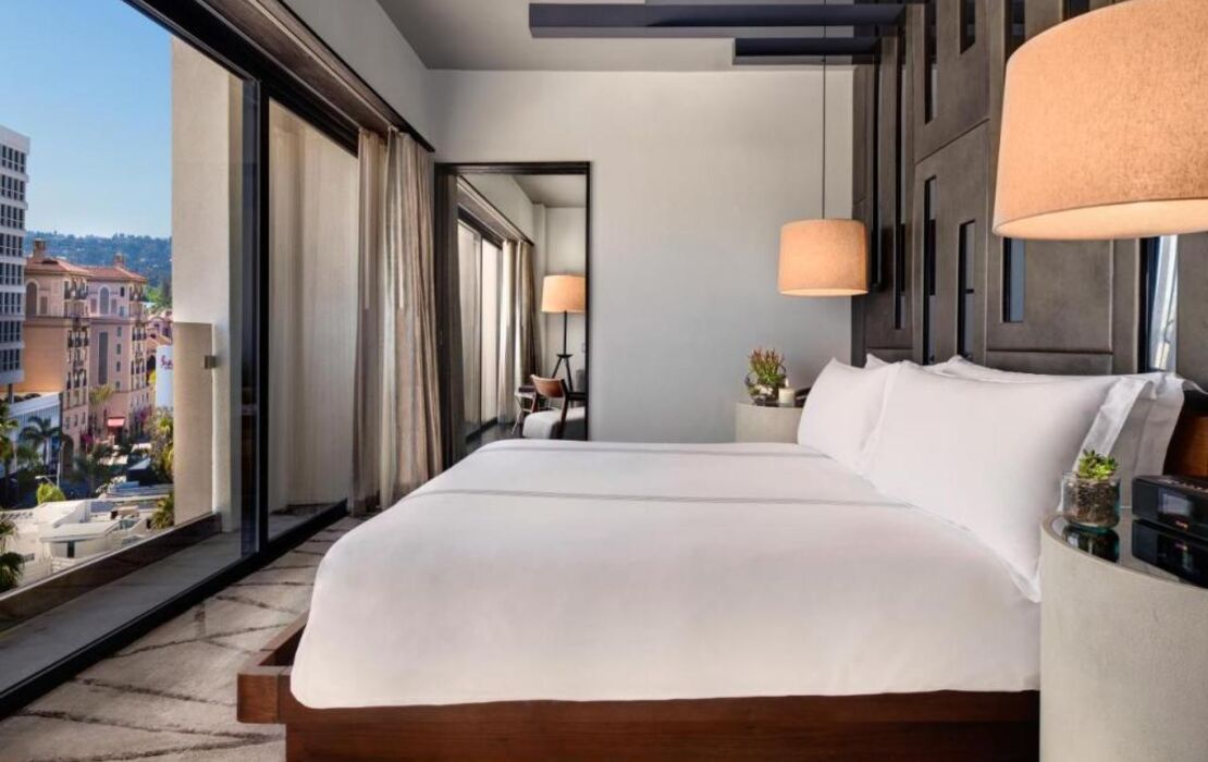 SIXTY Beverly Hills