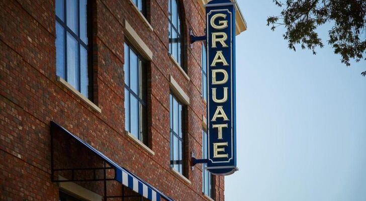 Graduate by Hilton Oxford