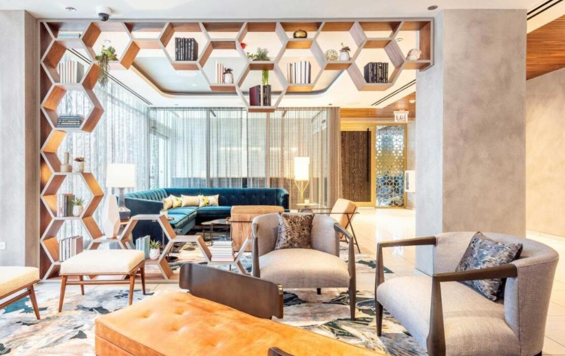 Le Meridien Essex Chicago