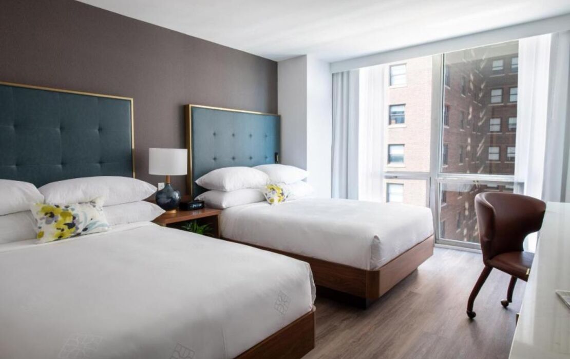 Le Meridien Essex Chicago