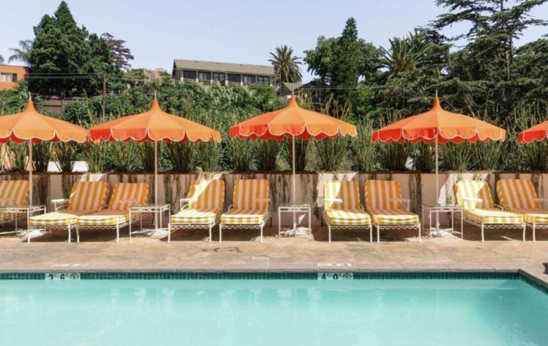 Silver Lake Pool & Inn