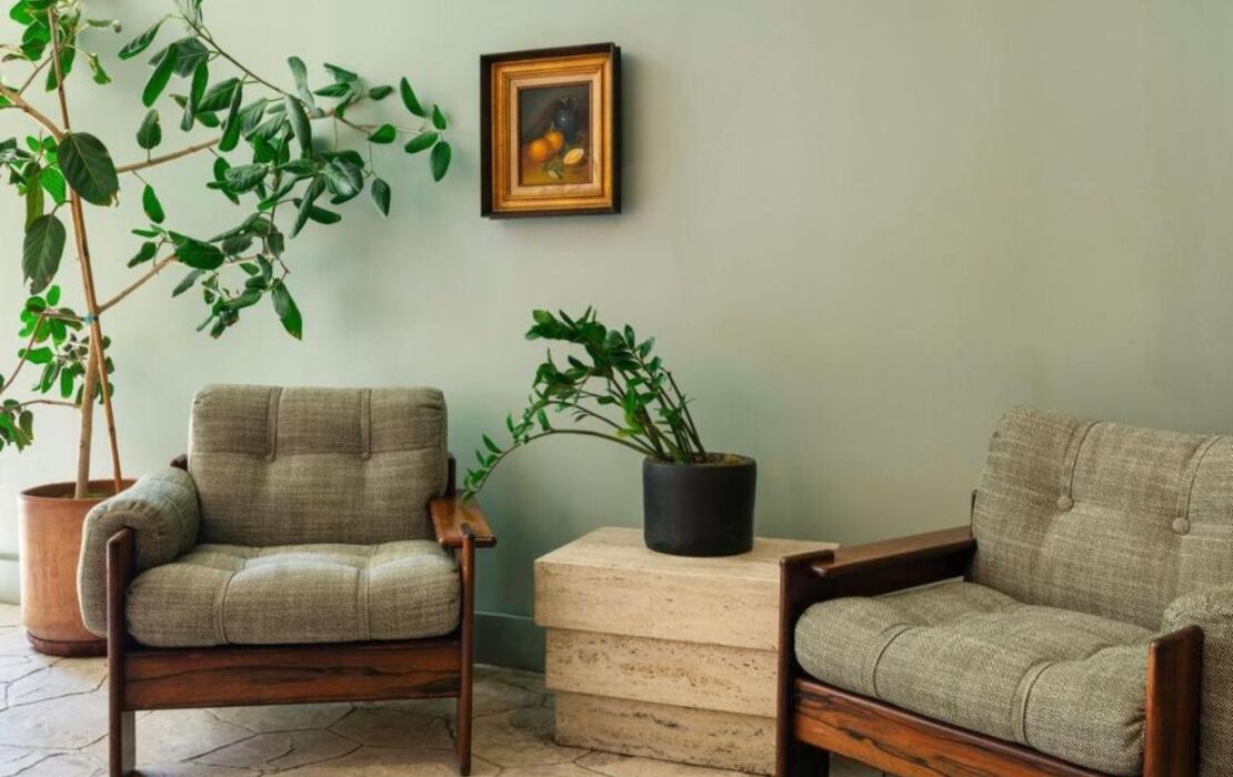 Silver Lake Pool & Inn