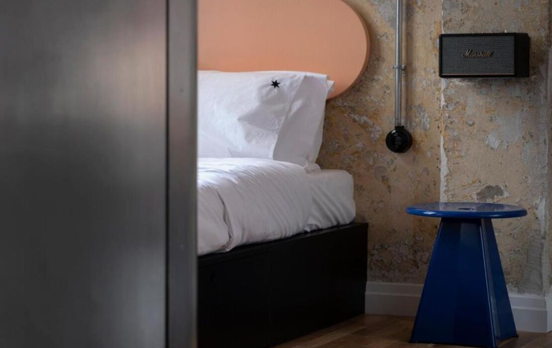 Hipsters Hotel