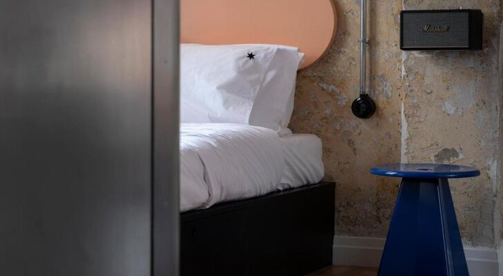 Hipsters Hotel