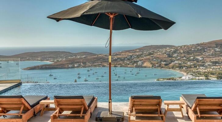 PAREA Blue Zone - Adults Only