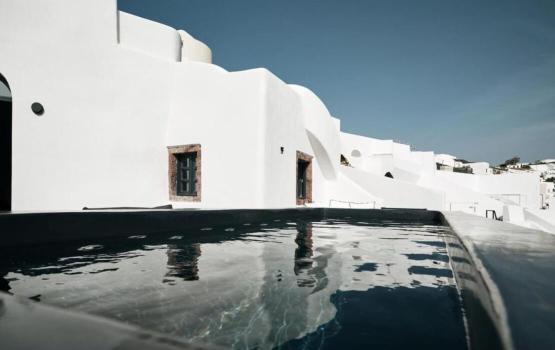 Abyss Santorini