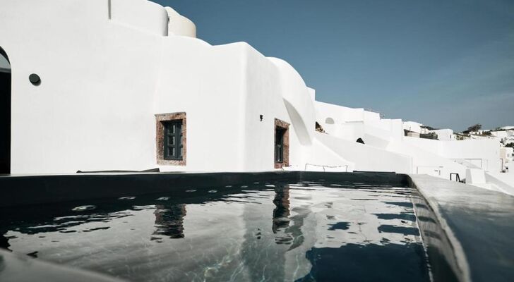 Abyss Santorini