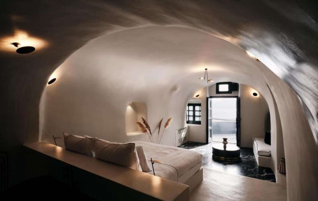 Abyss Santorini