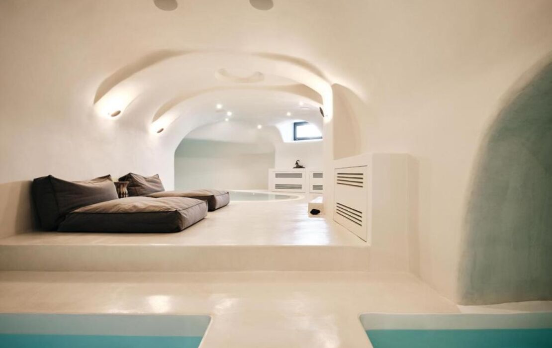 Abyss Santorini