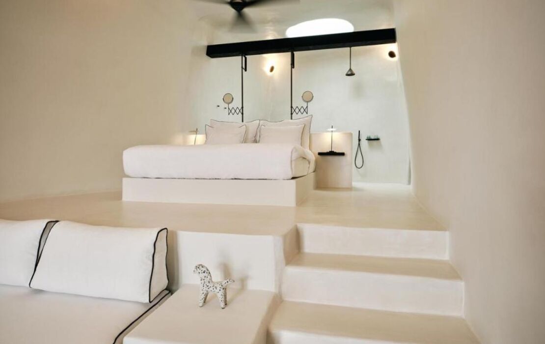 Abyss Santorini