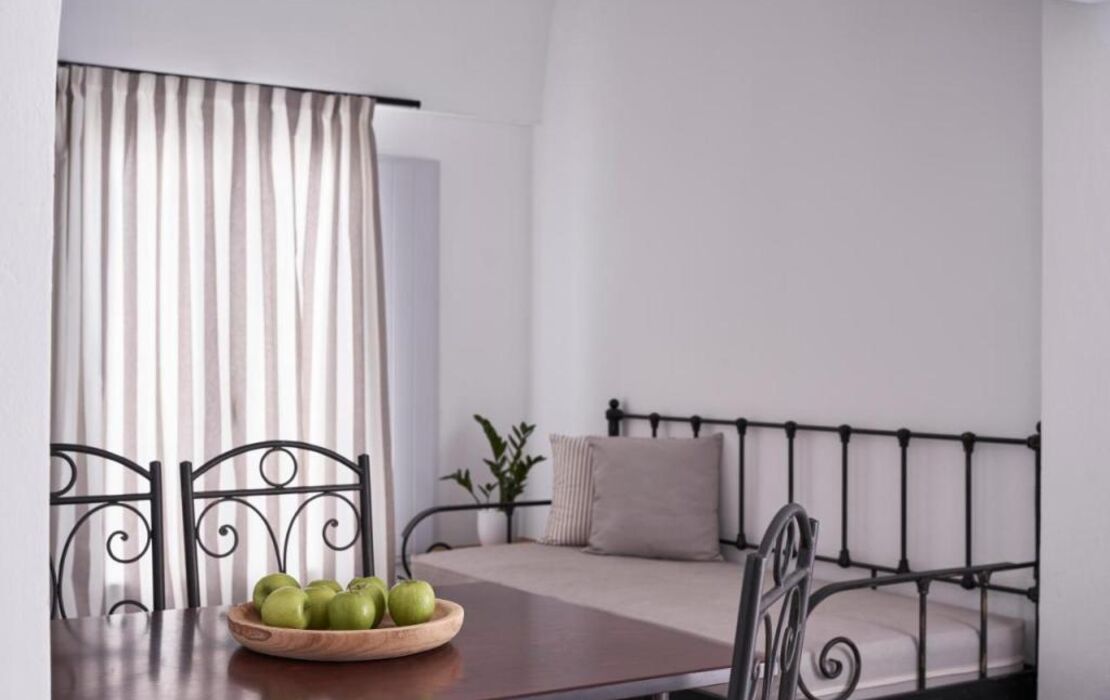 Makris Beach Hotel