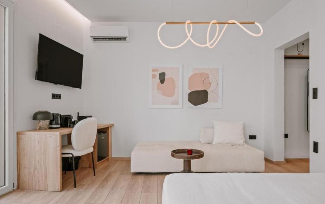 Plānis Str Urban Suites by Semavί