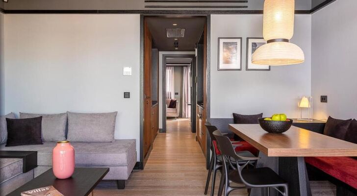 3 Pines Design Living