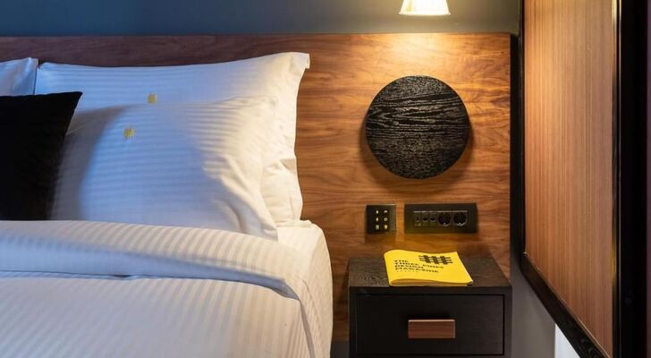 3 Pines Design Living