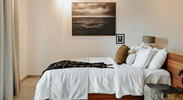 Ikaros Suites