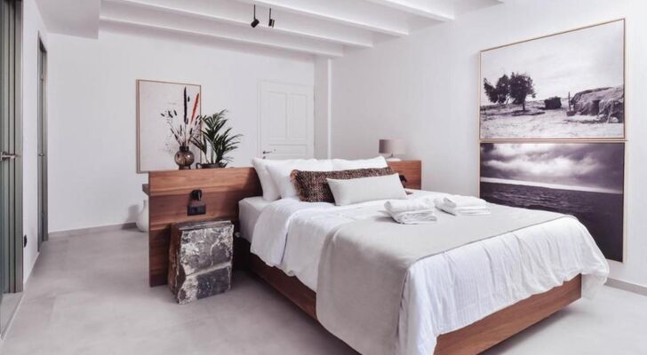 Ikaros Suites