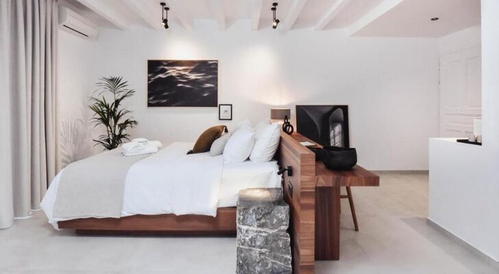 Ikaros Suites