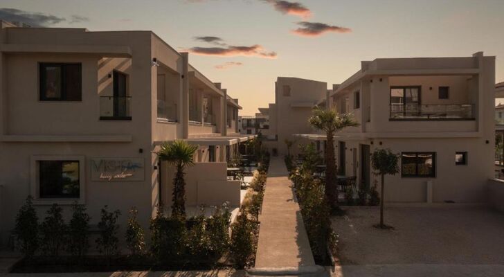 Vista Luxury Suites